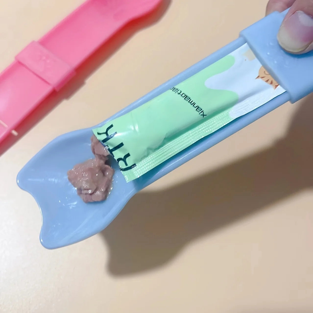 Treat Stripping Spoon